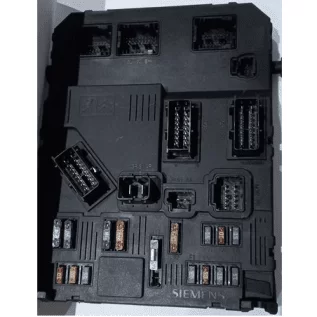 Módulo BSI Citroen Xsara Picasso 9653667580 E0100 E01-00 Siemens