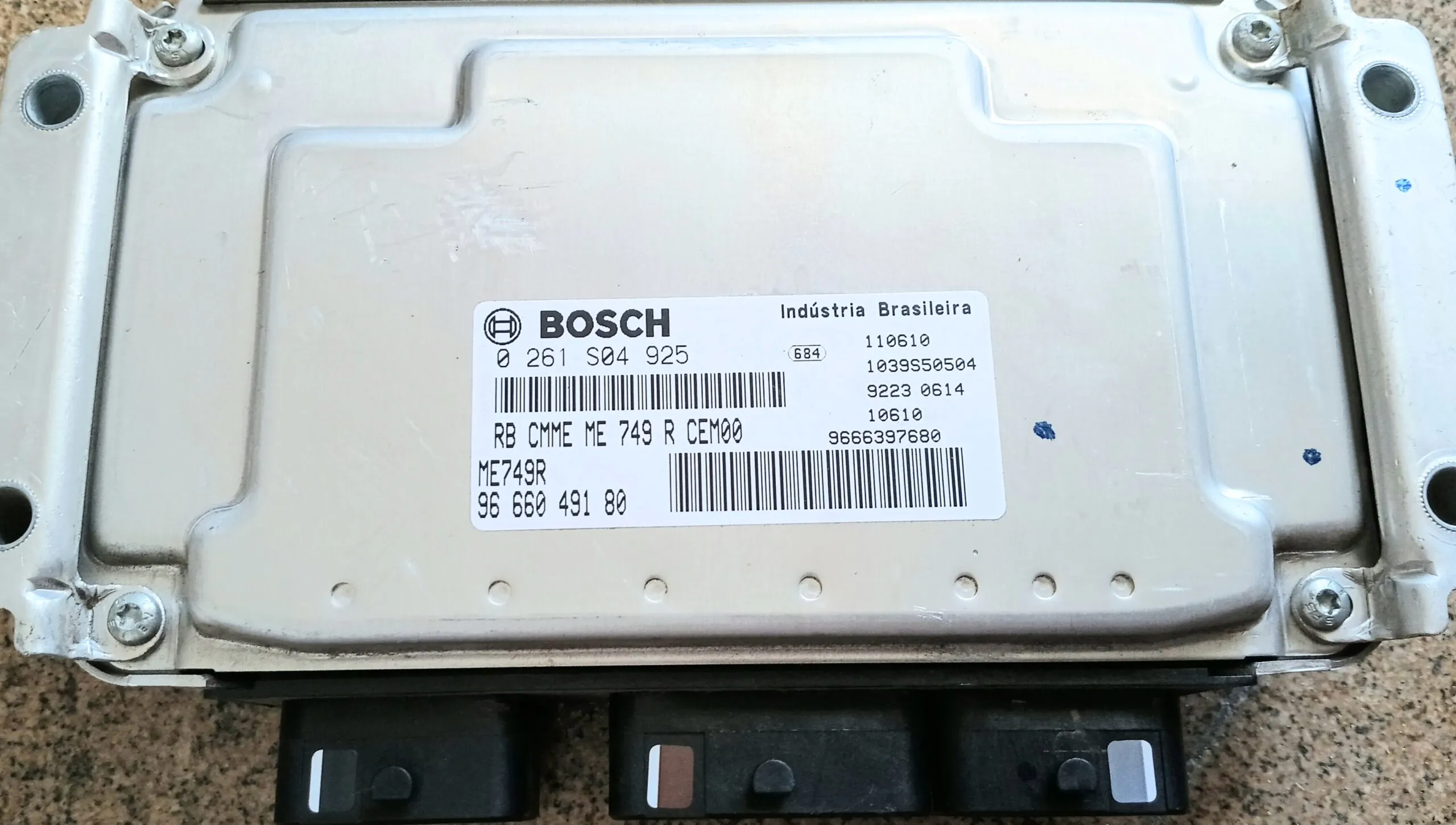 Módulo Injeção Citroen C3 C4 Aircross 1.6 16V 0261S04925 9666049180 Me749R Original Bosch